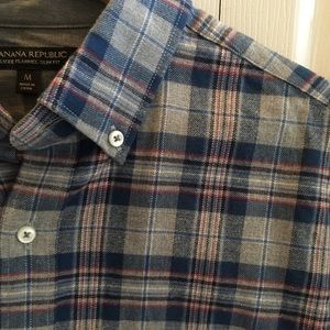 Banana Republic Luxe Flannel Shirt - Medium
